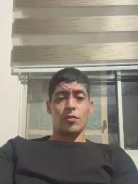 Enjoy watching this full clip of Gay sex chat with Alejonicolaspb