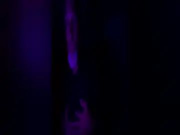 Watch complete movie of Gay sex chat with shadsterz69