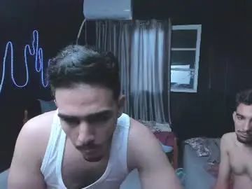 View the uncensored clip of Gay sex chat with gkjason147