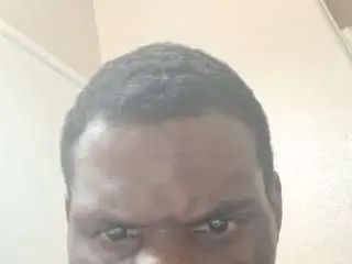 Enjoy watching the complete video of Gay sex chat with goodgirthy