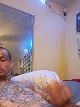 Play the hardcore video of Gay sex chat with kk2244kk