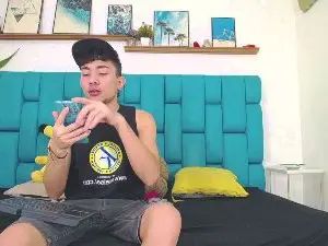 View the HD clip titled Gay sex chat with Max_Holson