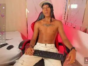 Stream the uncensored scene called Gay sex chat with Brantt_
