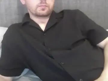 Watch this hardcore clip of Gay sex chat with irishhighness95
