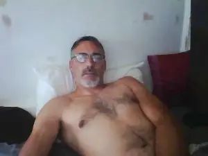 Enjoy watching HD scene called Gay sex chat with Discret3182
