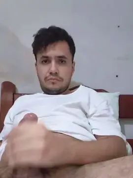 View uncensored scene called Gay sex chat with felipesoares