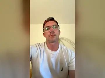 Stream complete clip called Gay sex chat with aerialmakers