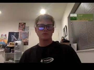 Play this uncensored movie called Gay sex chat with chaz088