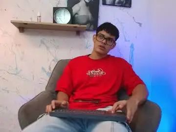 Enjoy watching this hardcore scene of Gay sex chat with mike_sanz