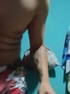 Watch this complete movie of Gay sex chat with antonio_am_jess