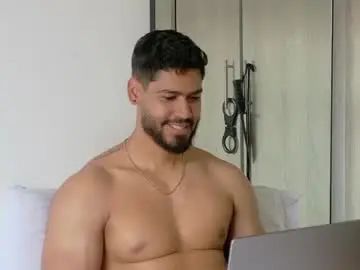 Watch the uncut clip named Gay sex chat with tomasferrer