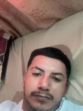Watch complete scene called Gay sex chat with MedinaR5