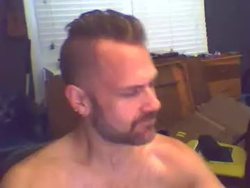 Stream this complete clip called Gay sex chat with nobodythinksthat