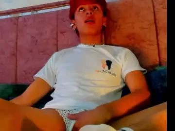 Play the uncensored movie of Gay sex chat with cipher_finn