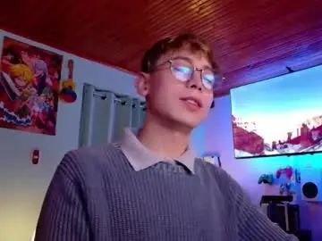 Play this full scene of Gay sex chat with chris_blake_