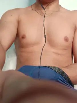 Play the uncut video of Gay sex chat with Tattanytattan