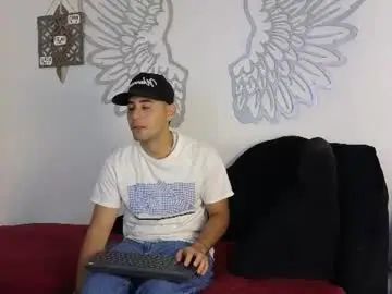 Play HD clip of Gay sex chat with jules_qeen