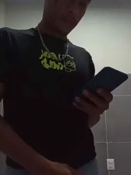 Watch the complete movie called Gay sex chat with Manisutra