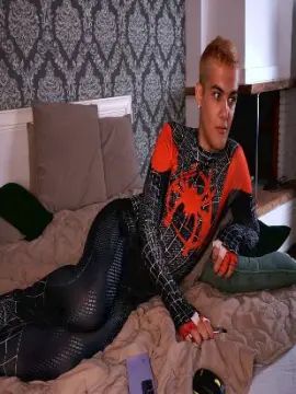View HD clip called Gay sex chat with HushTrinket