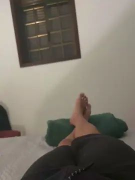 Watch the full scene named Gay sex chat with Joseoliveira