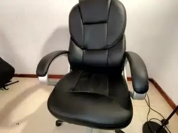 Play complete movie titled Gay sex chat with marcos_206