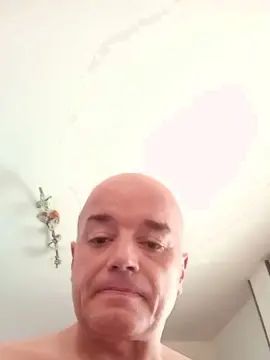 Enjoy watching this uncut movie titled Gay sex chat with Sequetegusta76