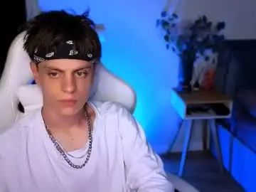 Play the HD clip titled Gay sex chat with joelxlane