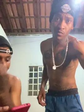 Watch this full video of Gay sex chat with Davizeira