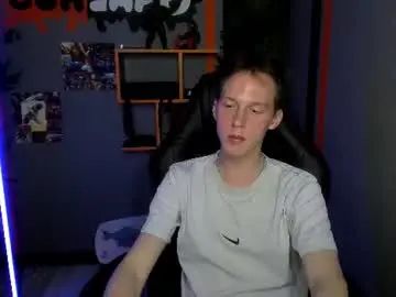 Watch complete video of Gay sex chat with scott_pottss