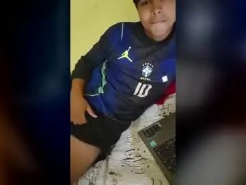 View this uncensored movie of Gay sex chat with nicolassousa2