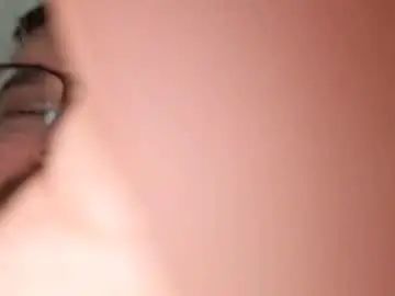 Watch uncensored scene of Gay sex chat with yakiyaki11