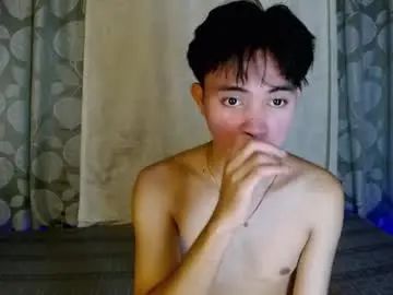 Play this uncensored scene named Gay sex chat with betthebest20