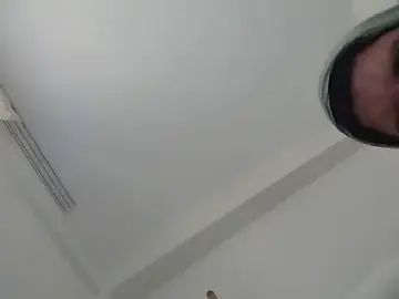 Stream the uncut scene of Gay sex chat with denizilkay