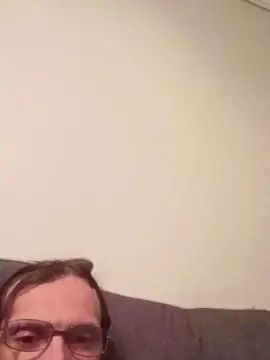 Stream the uncut clip called Gay sex chat with Allurs