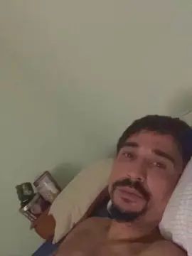 Play this complete video titled Gay sex chat with hotrod2281