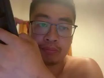 Watch complete movie of Gay sex chat with kriskai527322