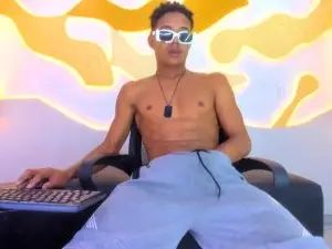 Stream HD video named Gay sex chat with RafaelVander