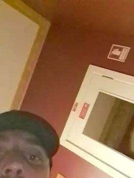 Watch complete clip called Gay sex chat with Vitruvianwolf