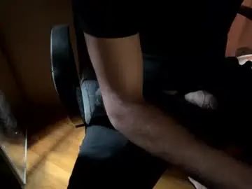 Play this uncensored video called Gay sex chat with chocolate_bar_candy