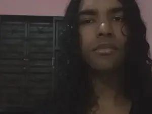 Play this complete clip named Gay sex chat with KendalBrazil