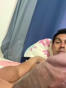 Play the uncut clip named Gay sex chat with Eduardodj