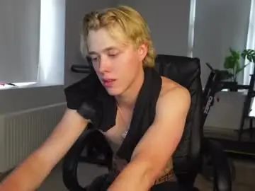 Enjoy watching this complete video called Gay sex chat with eddie_soltero