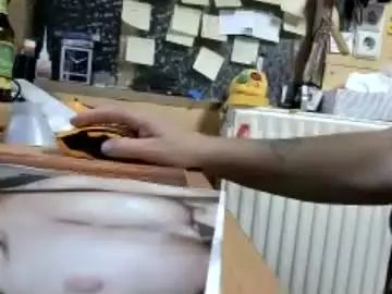 Play the complete movie called Gay sex chat with iwalknaked
