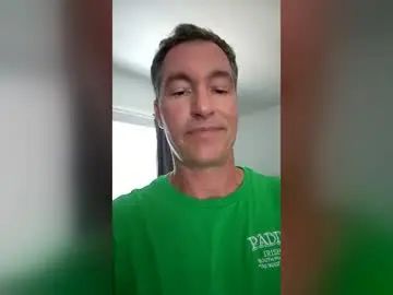 View this uncensored scene titled Gay sex chat with luvsmokeproductions