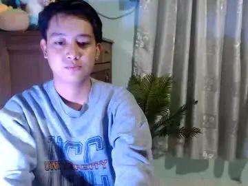 Watch complete video called Gay sex chat with prince_daniel07