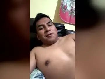 Play complete scene named Gay sex chat with gus805688