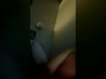 Play this uncut video titled Gay sex chat with alixnox