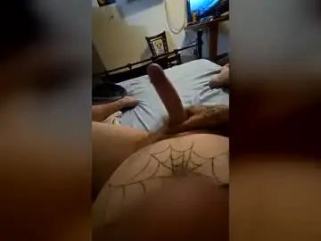 Enjoy watching this hardcore video titled Gay sex chat with juiceybox87