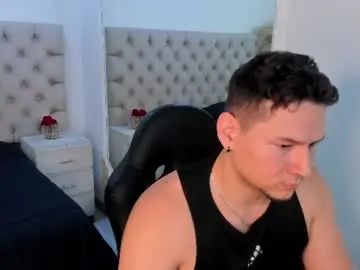 Stream the full clip of Gay sex chat with izui_pierce