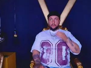 Stream this full movie named Gay sex chat with LeoBoss_